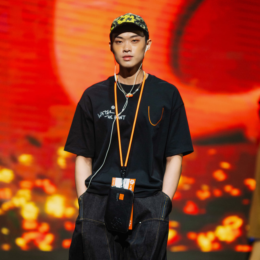 WTP x UM "JETSETTER" Tshirt | Black