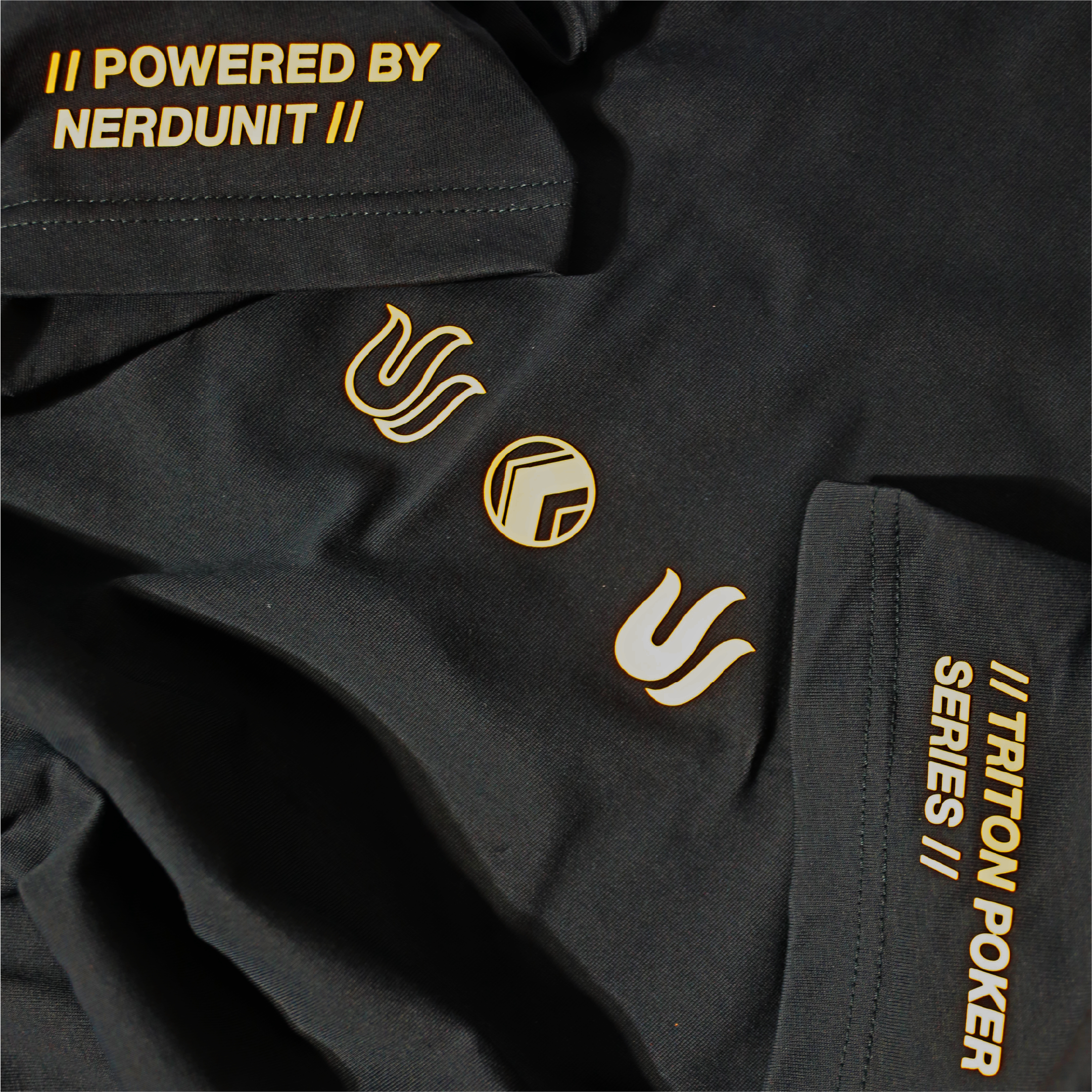 NU x TRITON "ACE" TEE | BLACK