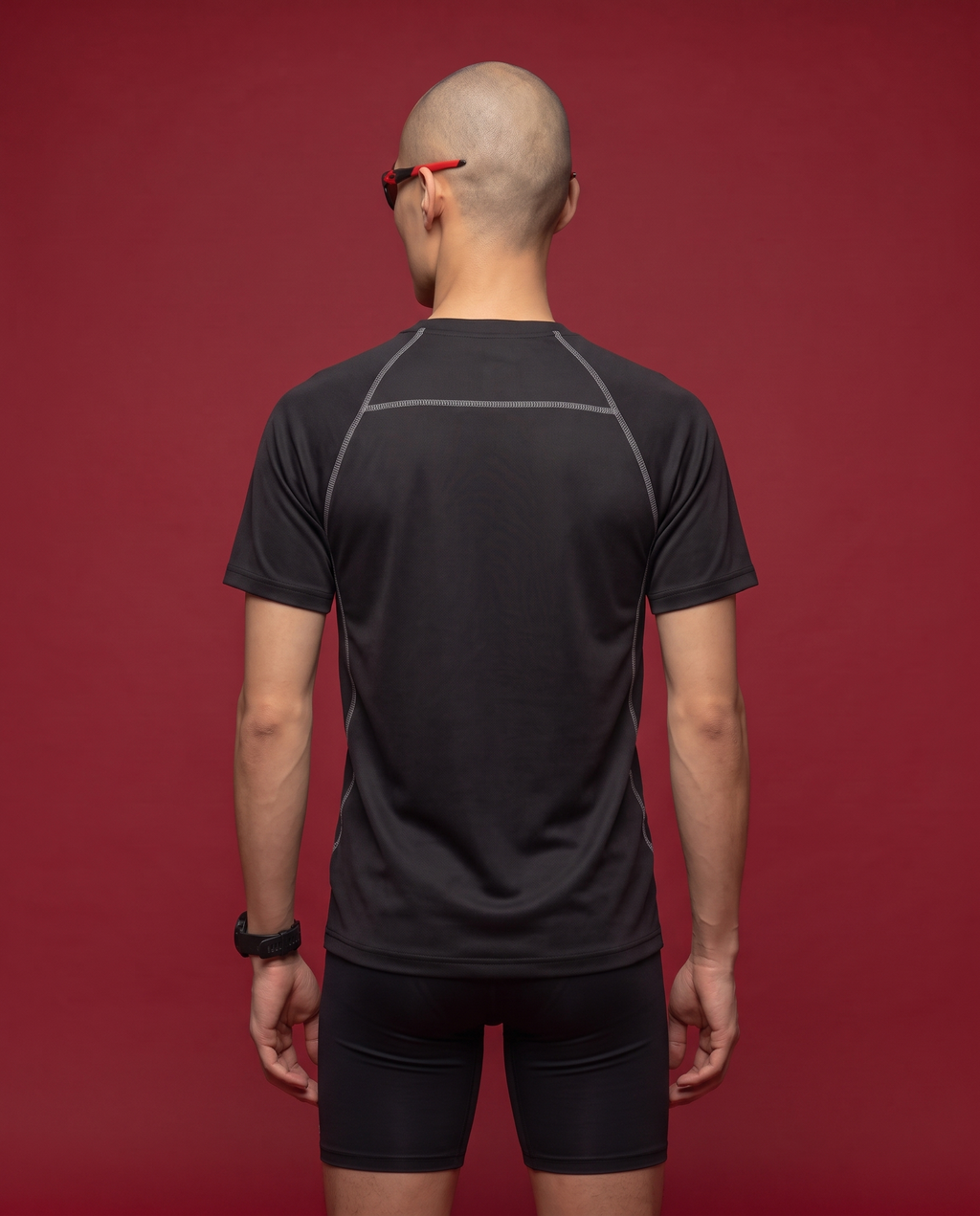 32°C  Move Tee | Black