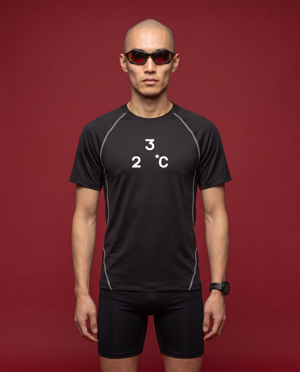 32°C  Move Tee | Black