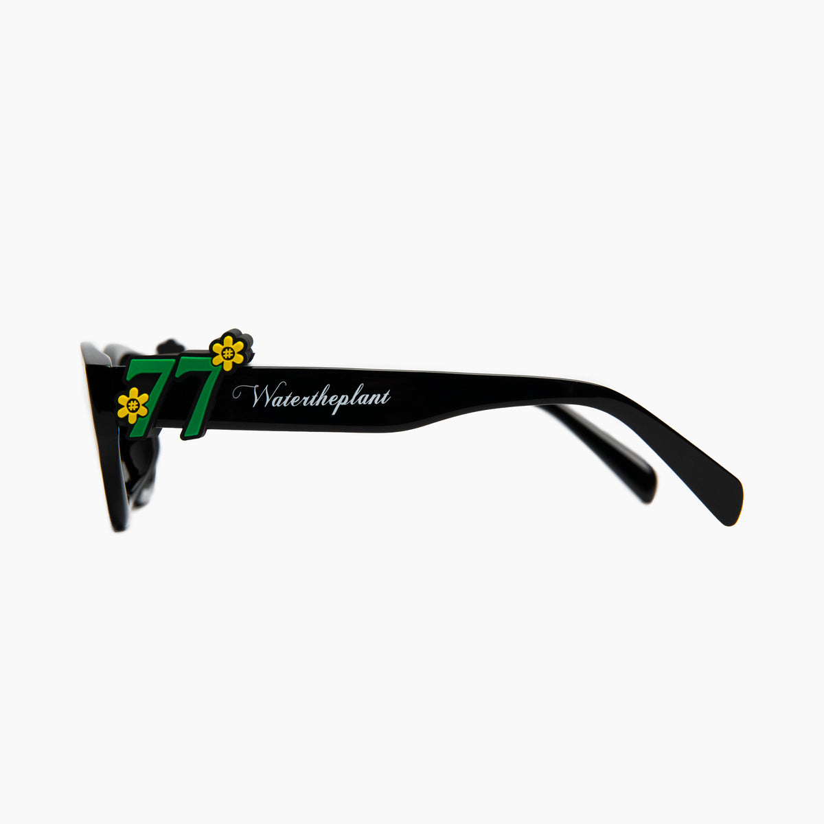 "LUCKY" Sunnies | Black | Black Lense