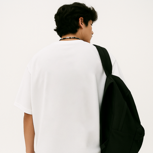 "FAMILIA" Tee | White