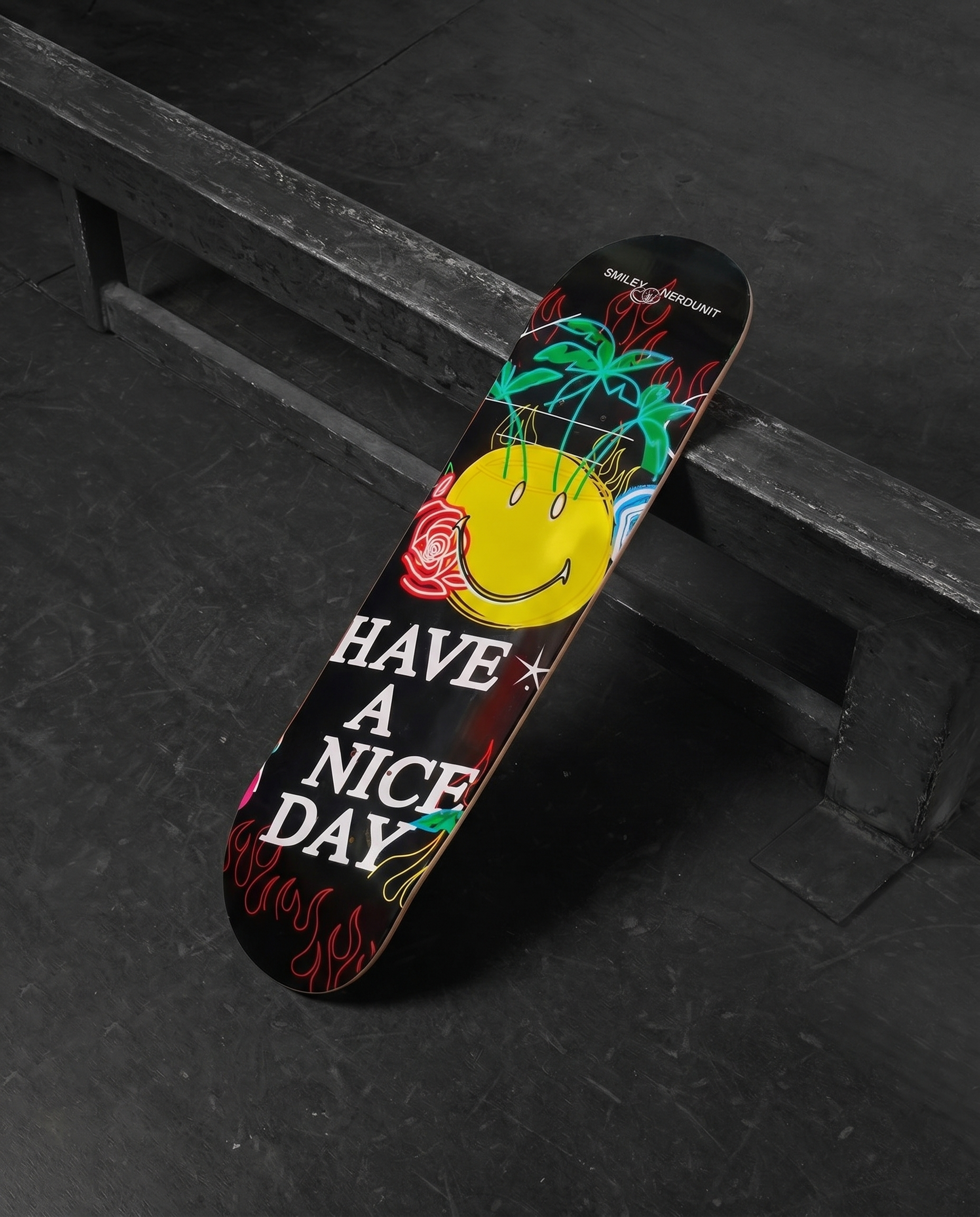 NU x SMILEY® MASTERPIECE SKATE DECK B | BLACK YELLOW