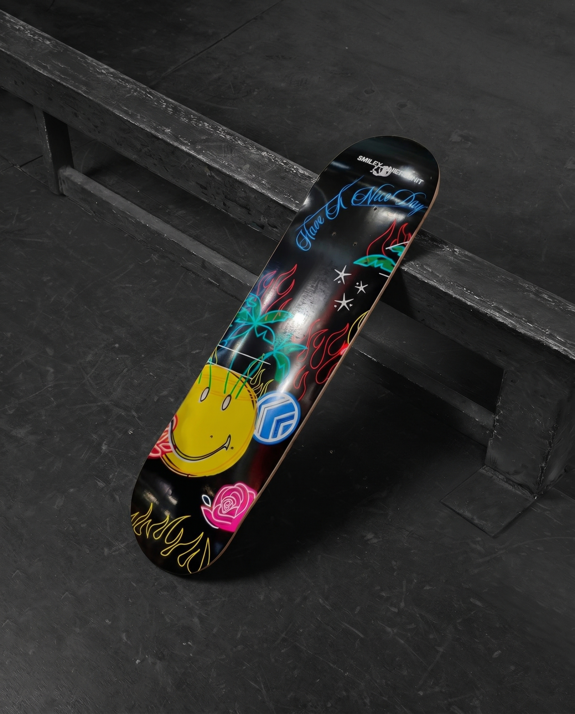NU x Smiley® MASTERPIECE SKATE DECK A | BLACK YELLOW