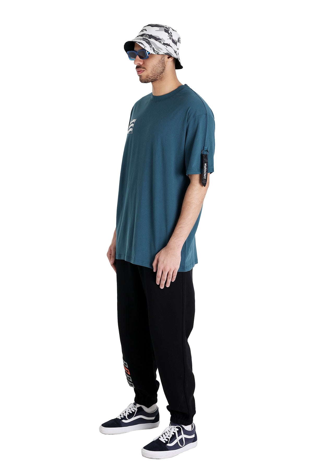 BOUNDING TEE | DARK GREEN