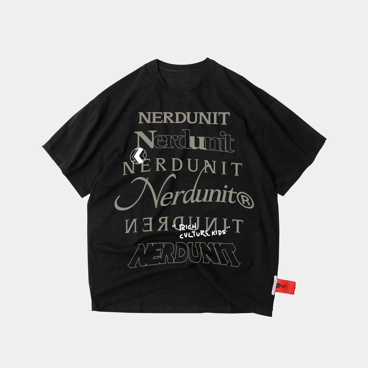 TYPEFACE TEE | BLACK
